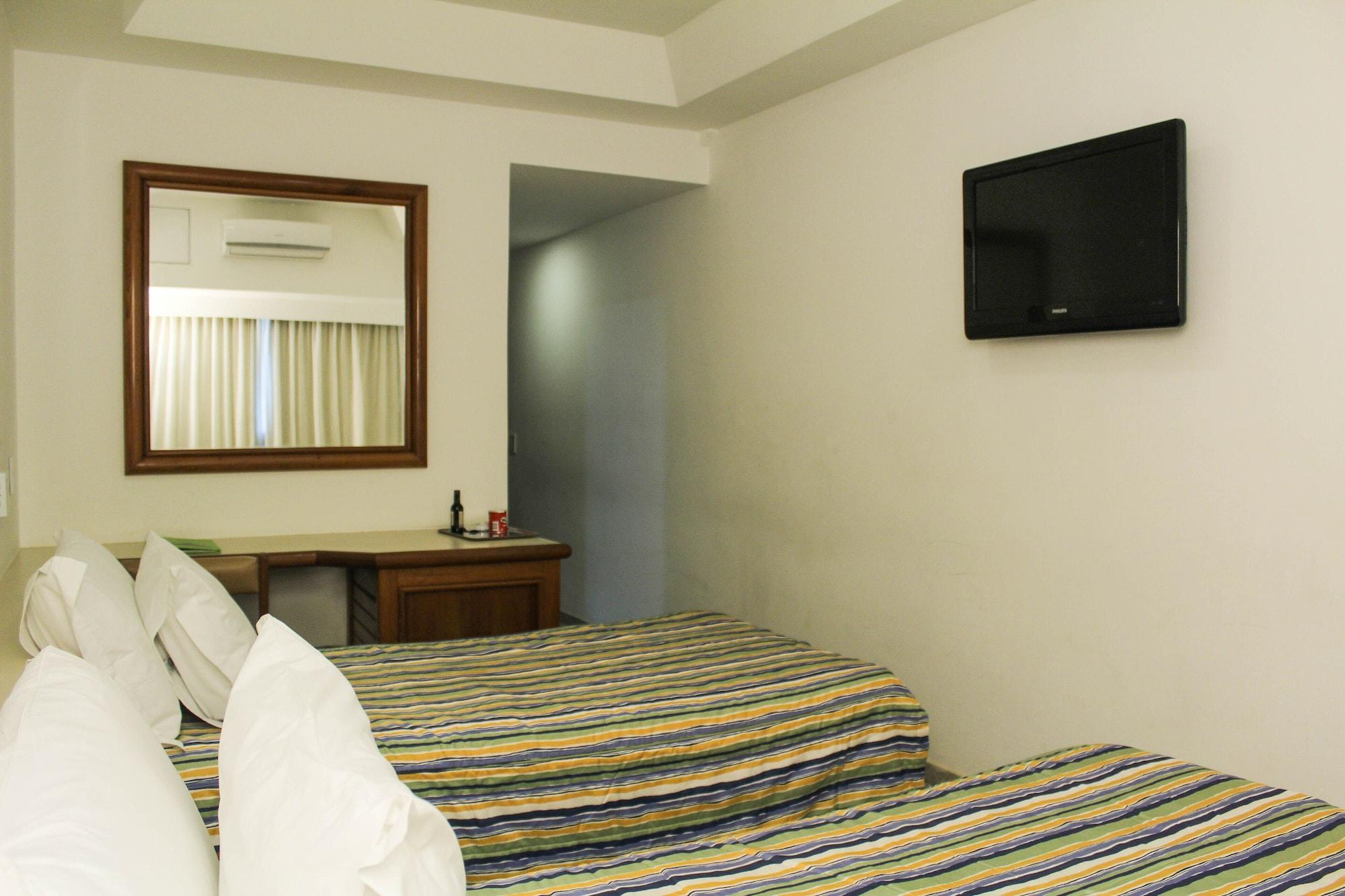 Hotel Bandeirantes Рио-де-Жанейро Экстерьер фото