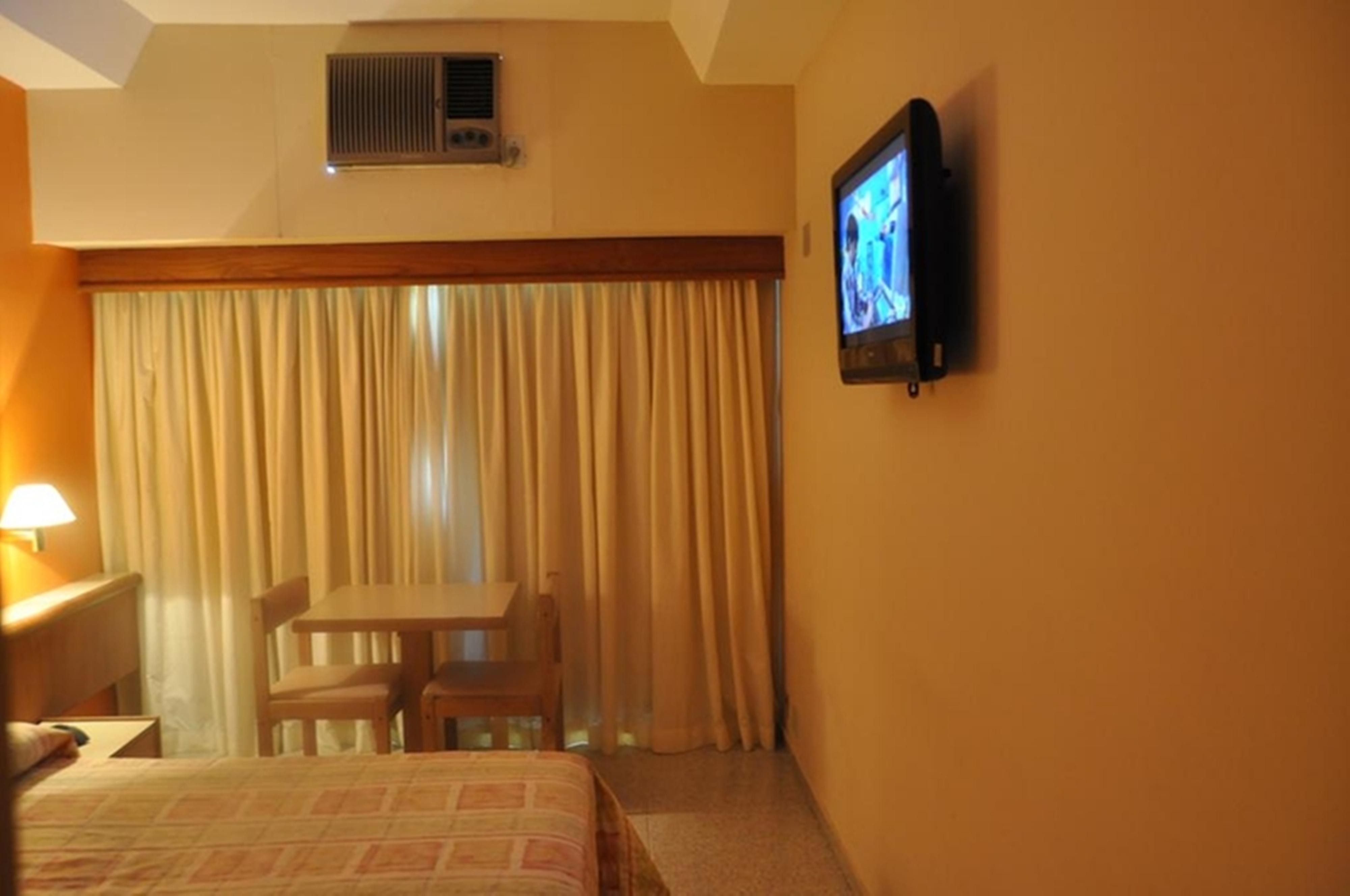 Hotel Bandeirantes Рио-де-Жанейро Экстерьер фото