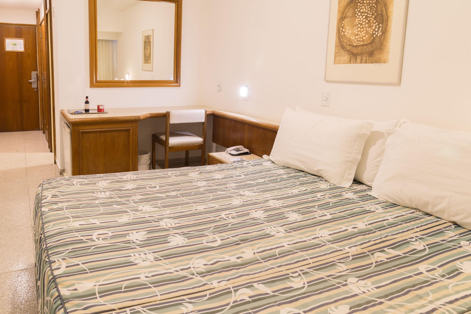 Hotel Bandeirantes Рио-де-Жанейро Экстерьер фото