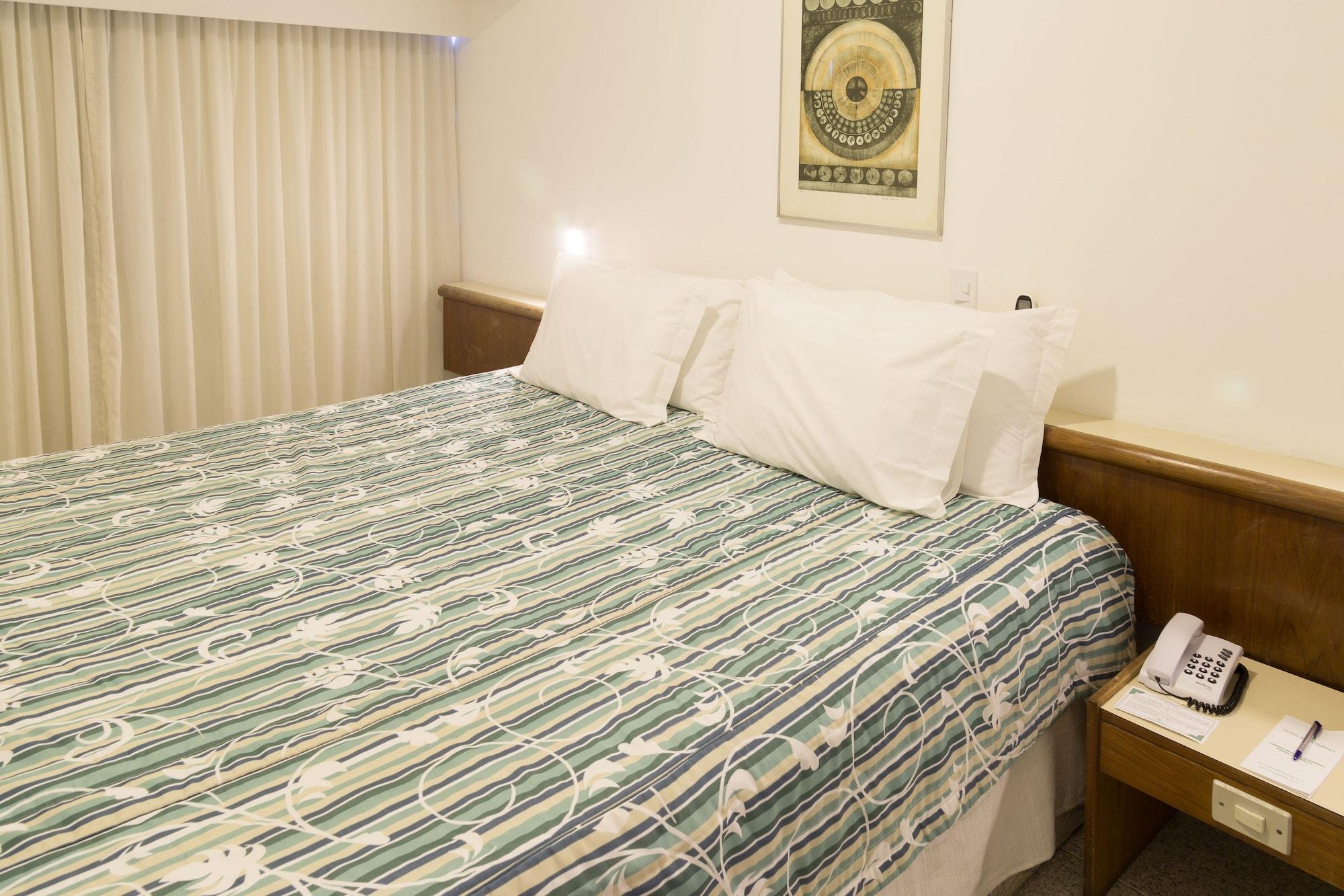 Hotel Bandeirantes Рио-де-Жанейро Экстерьер фото